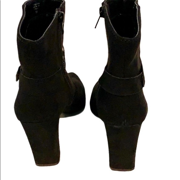 Women’s heeled AM by Ann Marino. Booties size 8 - Picture 4 of 14